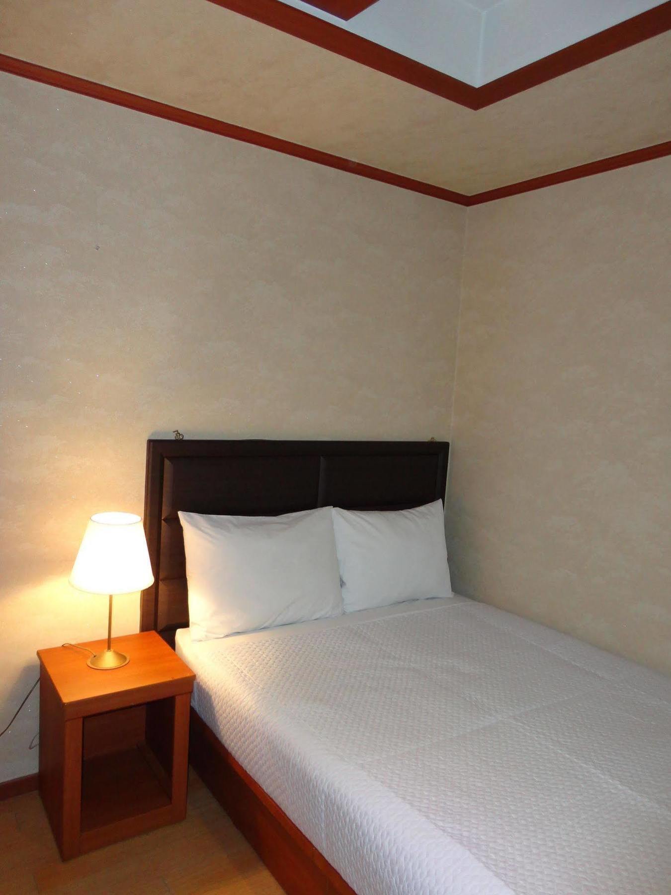 Zero Hotel 2*